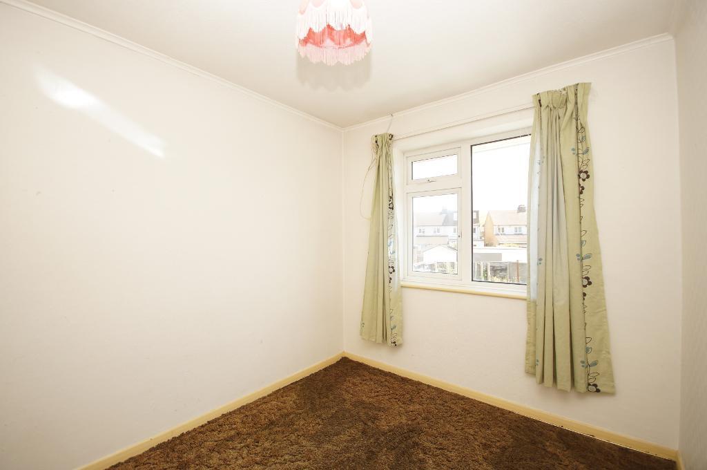 2 Bedroom SemiDetached For Sale in School Road, Upper Beeding, BN44