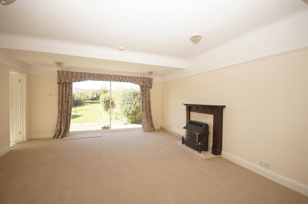2 Bedroom SemiDetached To Let in Roman Road, Steyning, West Sussex