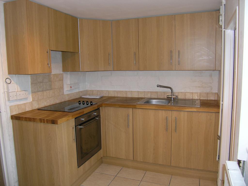 1 Bedroom Terraced To Let in Charlton Street, Steyning, West Sussex