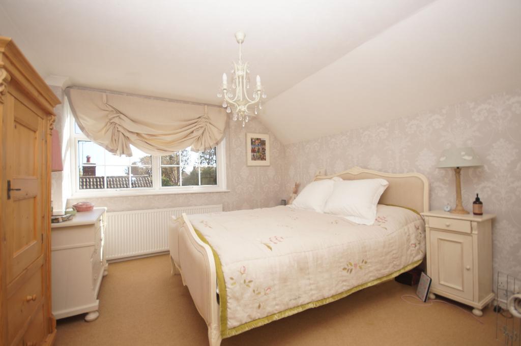 3 Bedroom SemiDetached For Sale in Kings Barn Lane, Steyning, BN44 3YR Hamilton Graham Estate