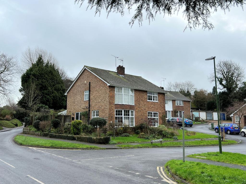 2 Bedroom SemiDetached For Sale in King Alfred Close, Steyning, West