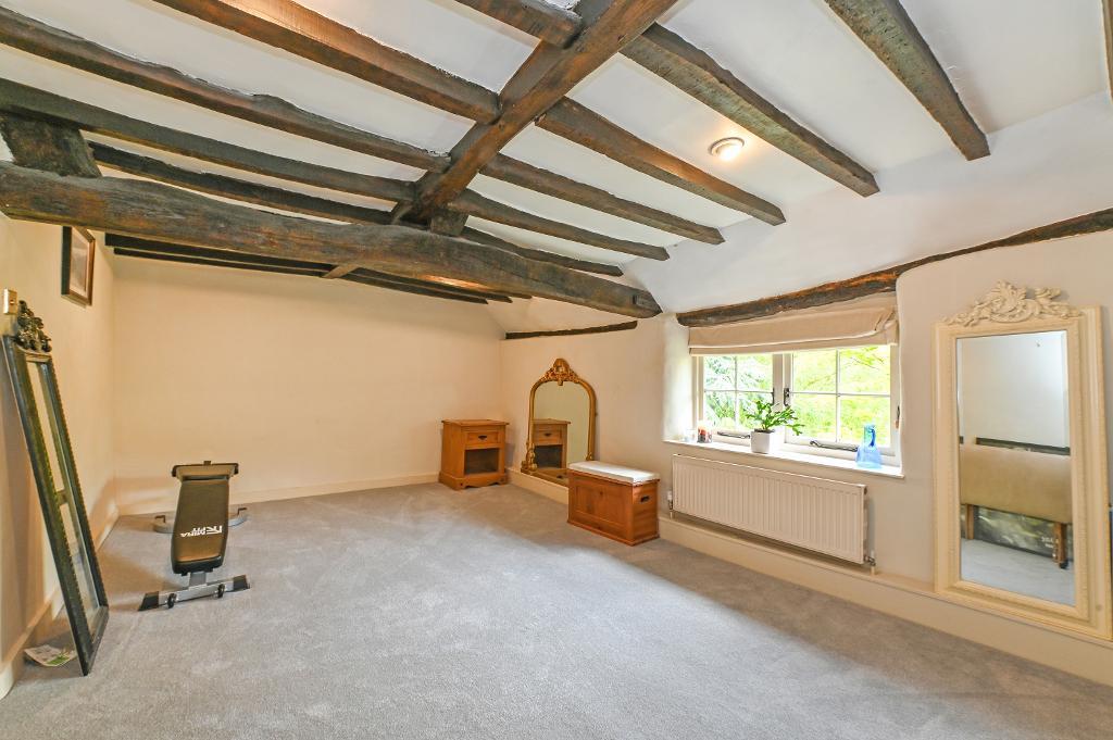 4 Bedroom Detached For Sale in King's Barn Lane, Steyning, West Sussex