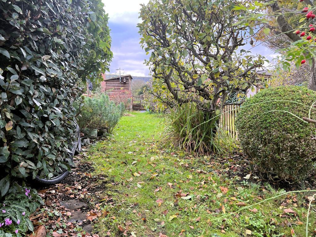 2 Bedroom Terraced For Sale in Charlton Street, Steyning, West Sussex