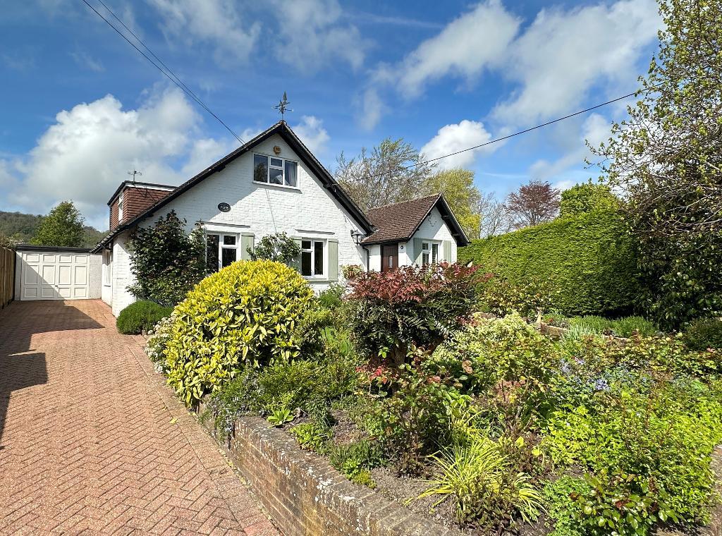 Mill Road, Steyning, West Sussex, BN44 3LN