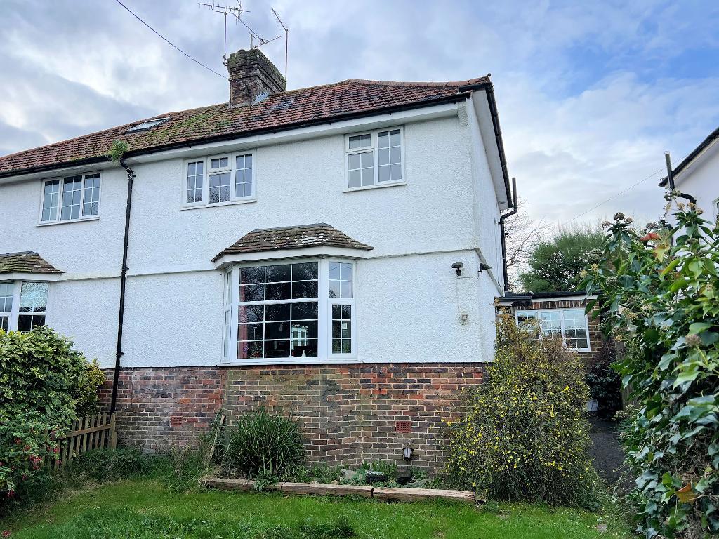 Highland Croft, Steyning, West Sussex, BN44 3RF