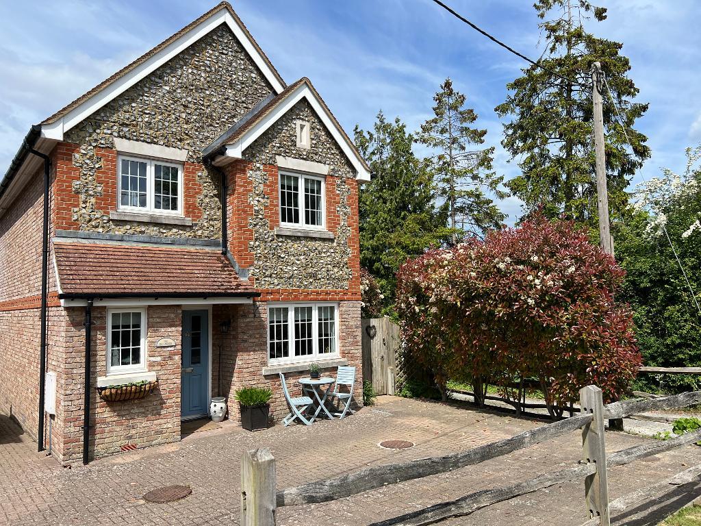 Bostal Road, Steyning, West Sussex, BN44 3PD
