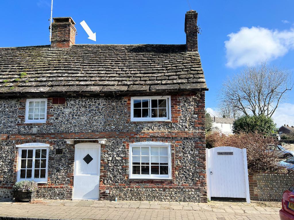 High Street, Steyning, West Sussex, BN44 3RD