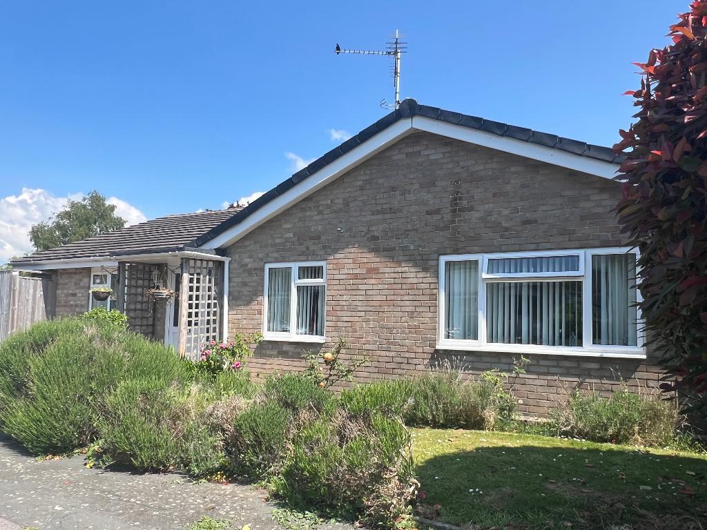Downland Road, Upper Beeding, West Sussex, BN44 3JS