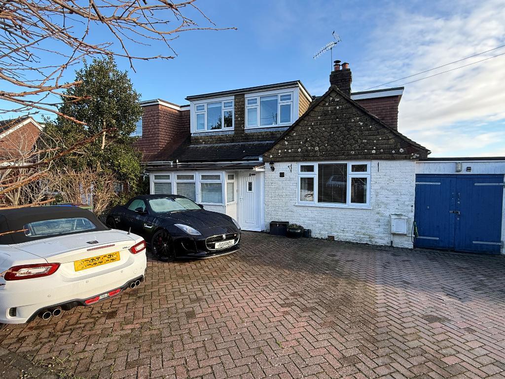 Coombe Road, Steyning, BN44 3LF